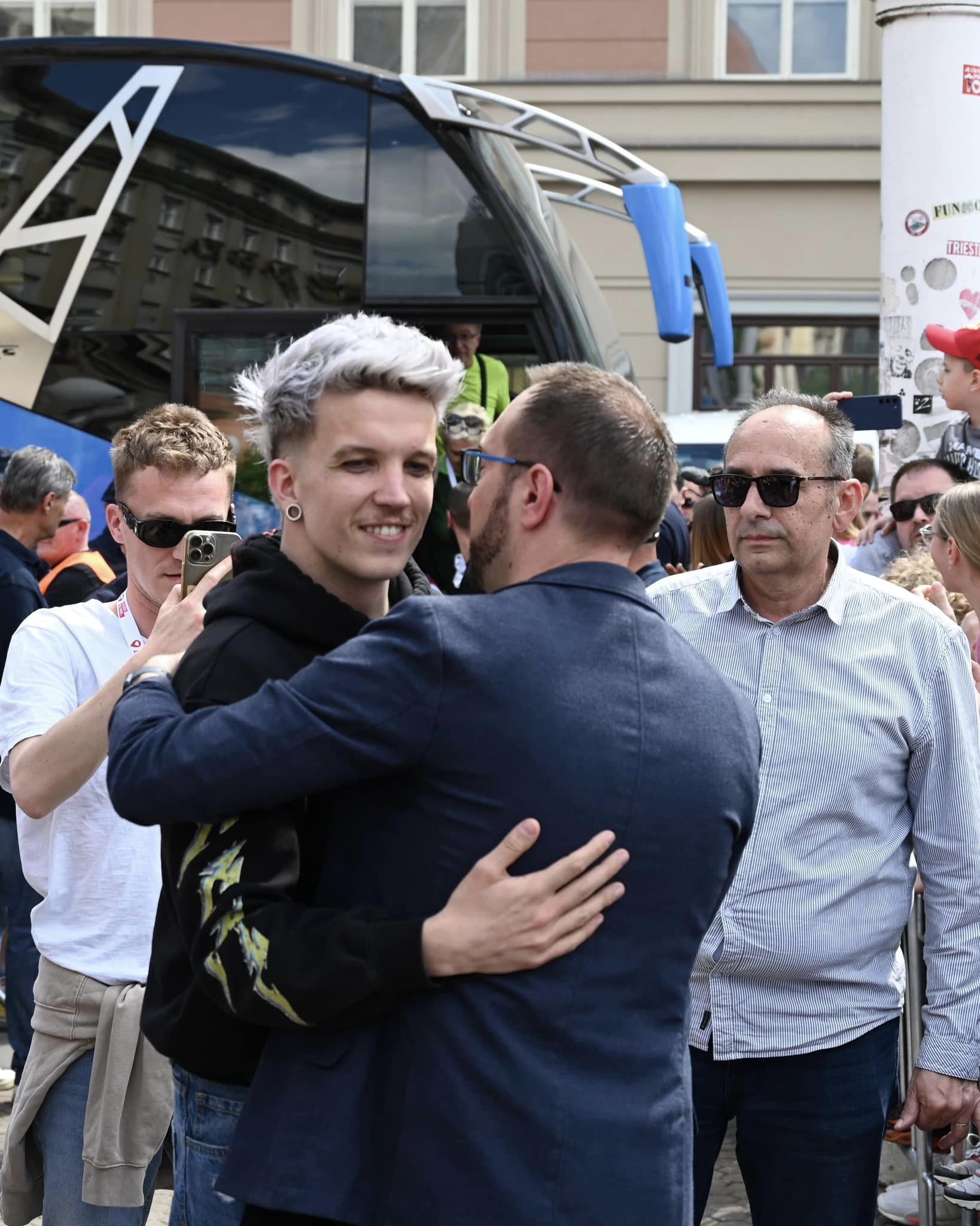 Thousands welcome Baby Lasagna home on Zagreb’s main square
