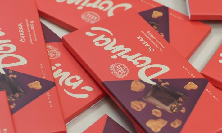 Kraš creates chocolate with čvarci pieces