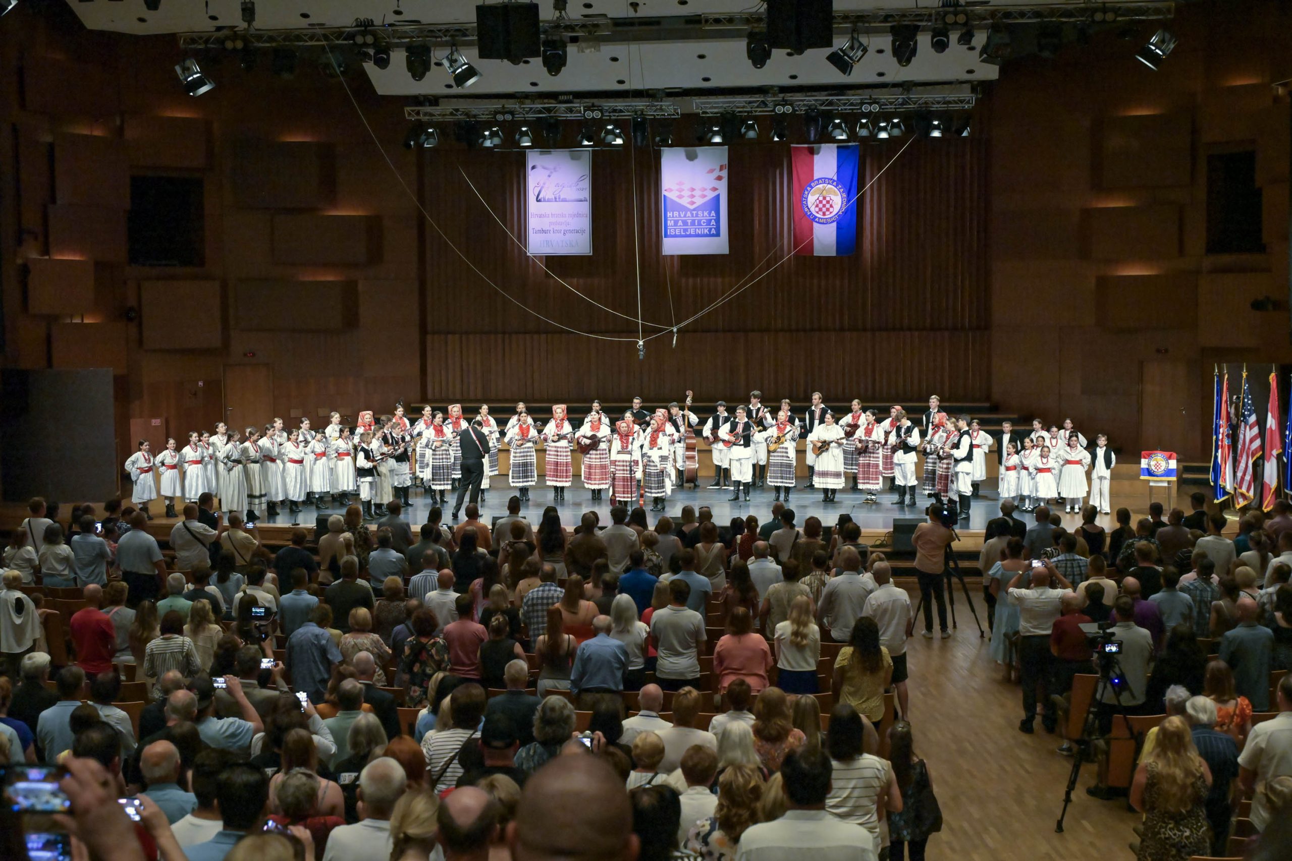 Tambura Across Generations festival in Zagreb