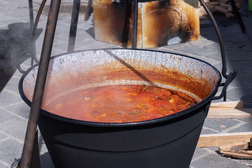 Free fish on easter in Croatia tradition