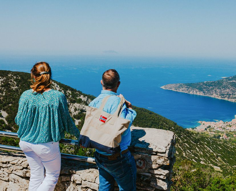 New craft gin captures the taste of the Croatian island of Vis