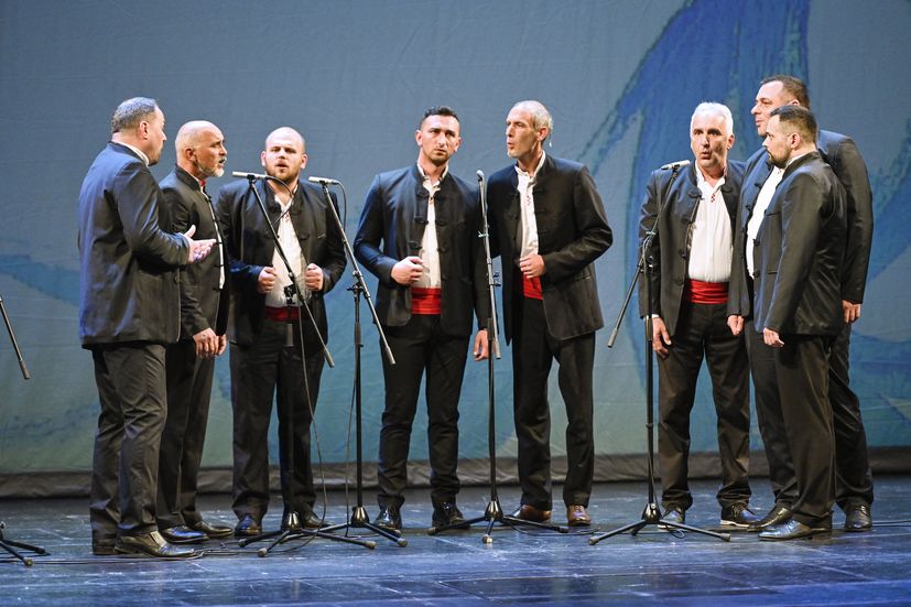 Croatian klapa groups from all over the world gather in Zagreb for memorable night 
