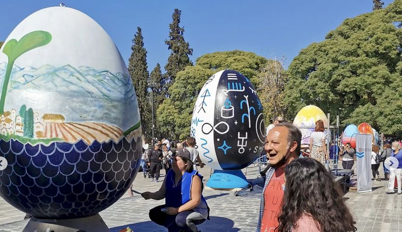 Large Croatian Easter eggs set up in Argentinian city of Mendoza