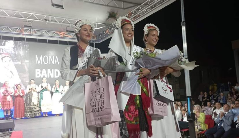 Mona Bandov from USA crowned most beautiful Croatian in folk costume outside Croatia