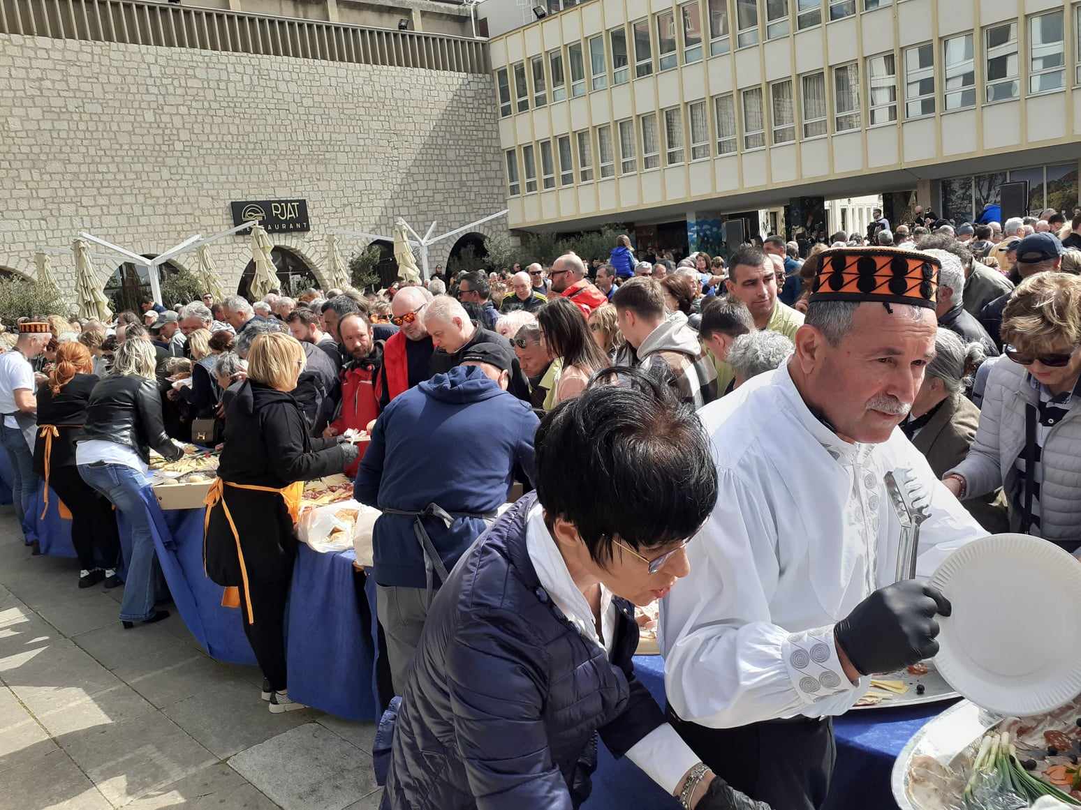 Free Easter Monday breakfast in Šibenik
