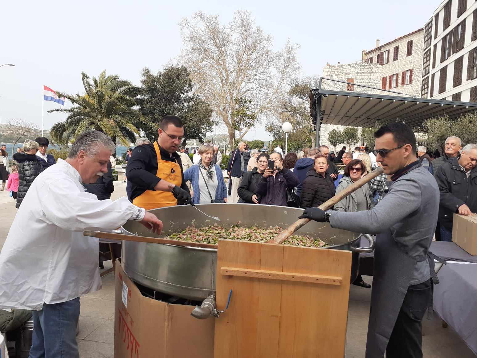 Free Easter Monday breakfast in Šibenik
