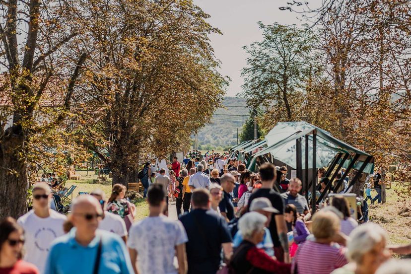 Strudel fest thrills again - check out how the "sweetest village" in Croatia looked 