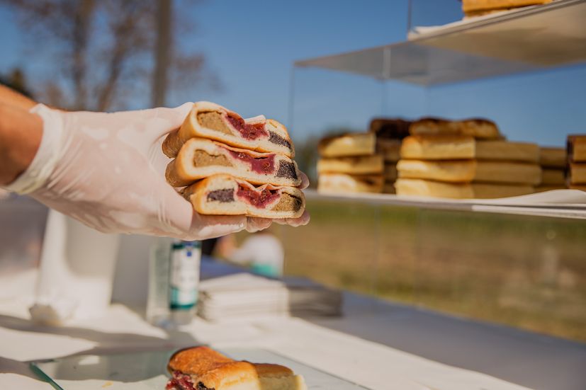 Strudel fest thrills again - check out how the "sweetest village" in Croatia looked 